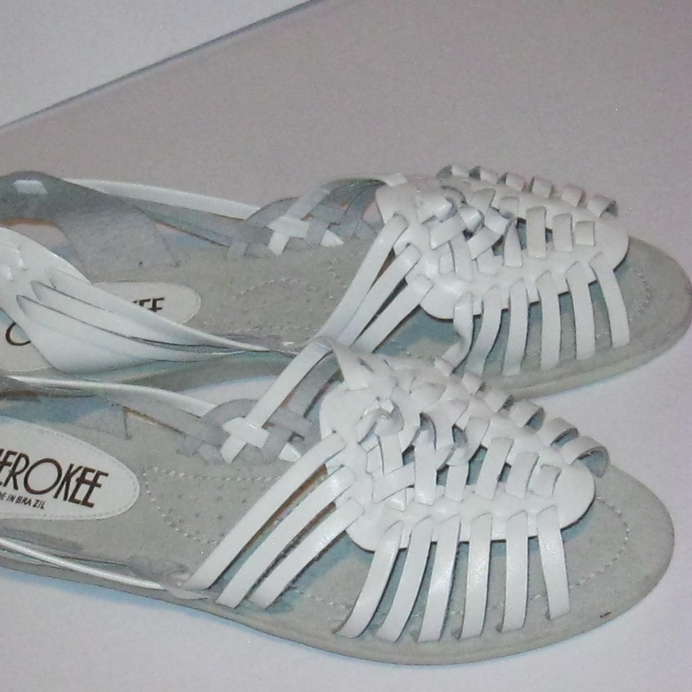 New 'Cherokee' White 'Genuine Leather' Sandals